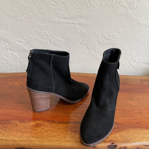 BP Black Suede Ankle Bootie Size: 8 - Picture 10 of 12